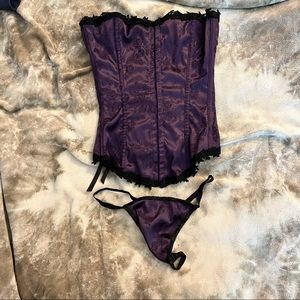Fredericks Corset Set